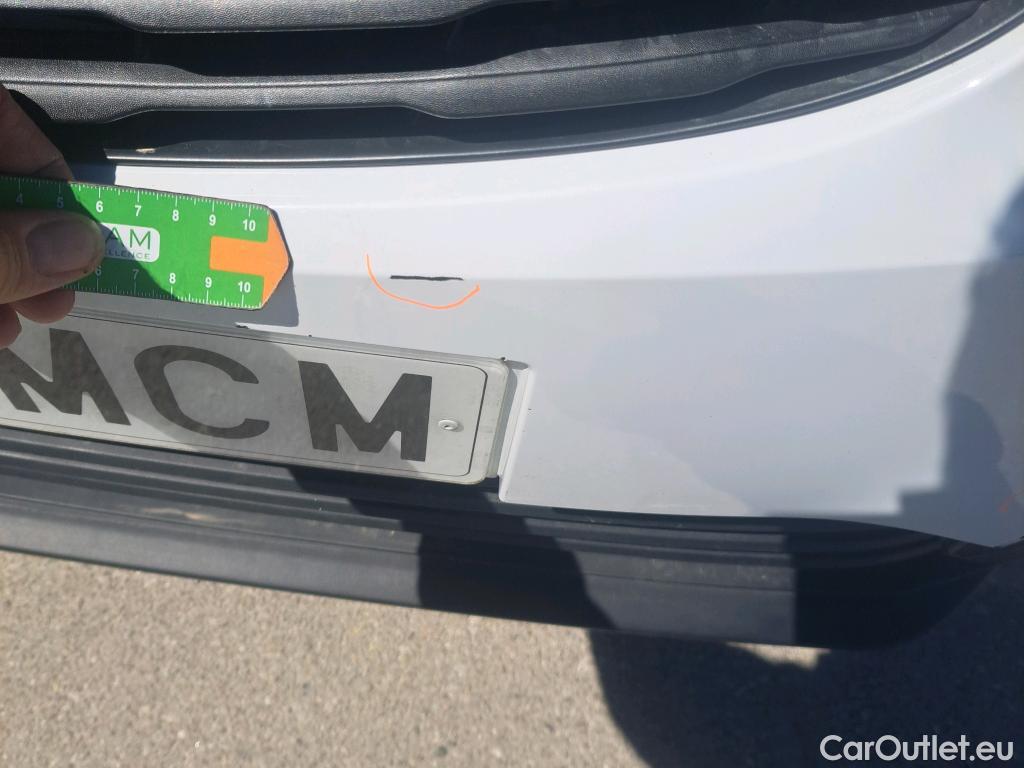  Opel  Combo OPEL  / 2018 / 3P / furgón derivado de turismo 1.5 TD 75kW (100CV) Express L H1 650kg #33