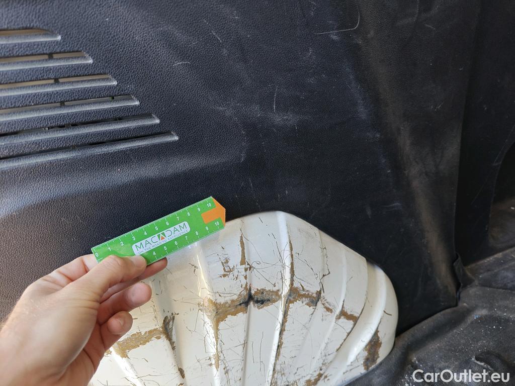  Citroen  Berlingo CITROEN  / 2018 / 3P / furgón derivado de turismo Talla M BlueHDi 100 CONTROL #82