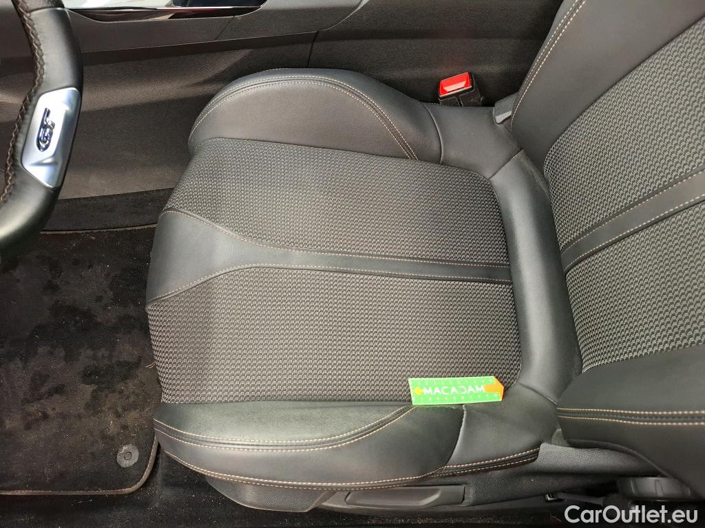  Peugeot  3008  II GT 1.2 PureTech 130CV BVA8 E6d #3