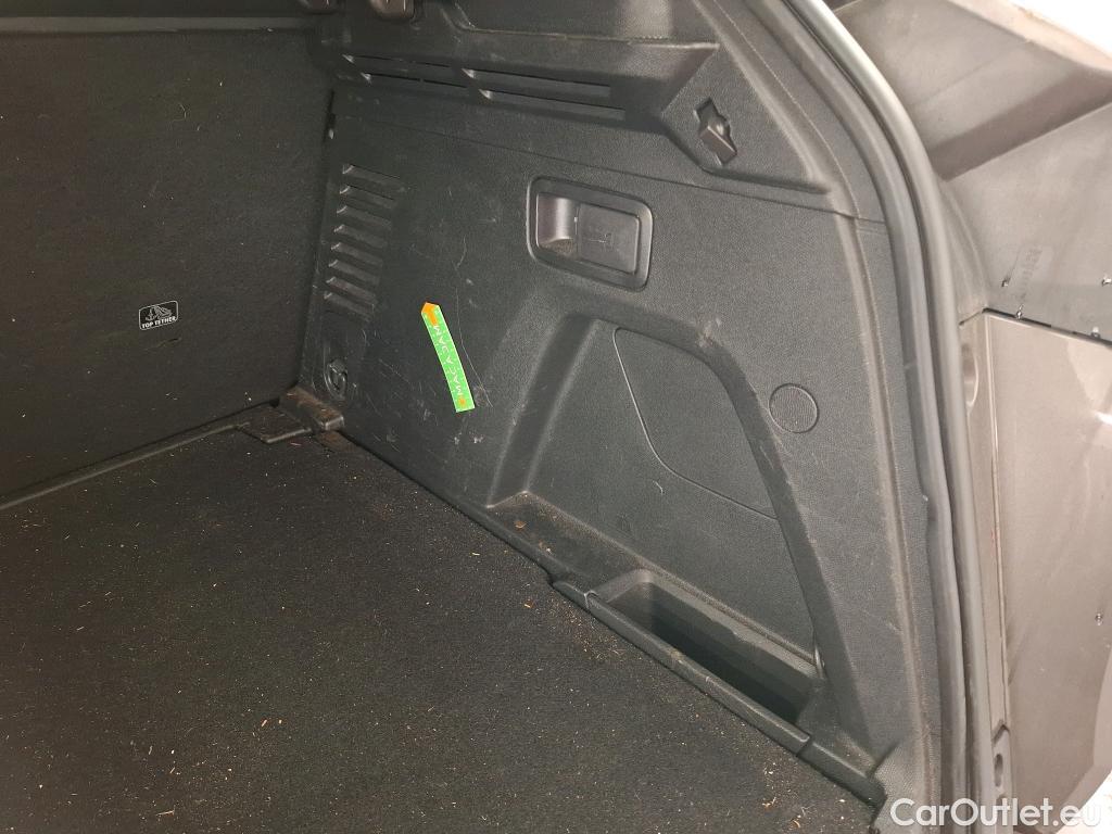  Peugeot  3008  II GT 1.2 PureTech 130CV BVA8 E6d #22