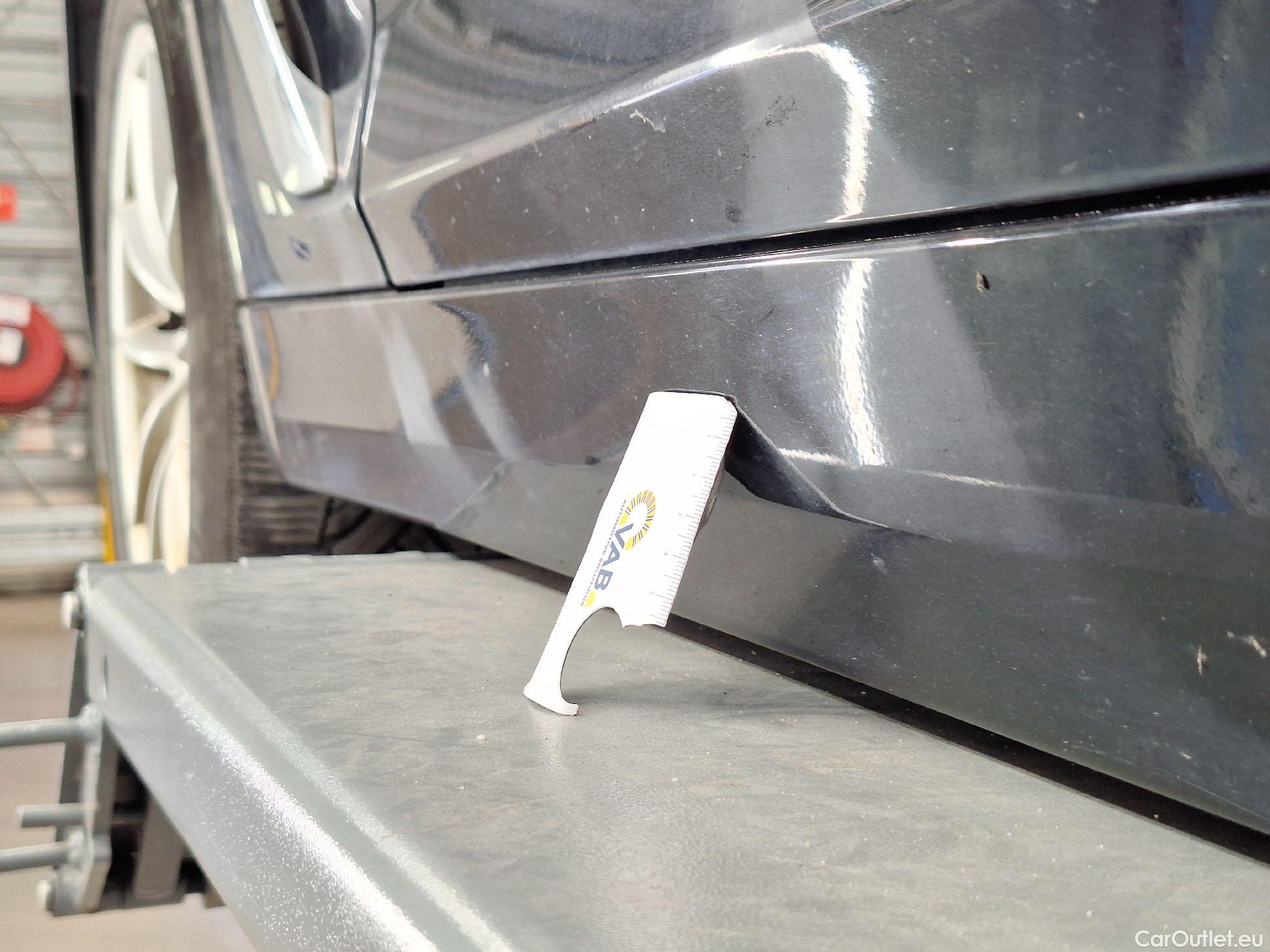  Bmw  Serie 5 BMW, 5-serie To FL'20, BMW 5 Reeks Touring 518d Aut. (110 kW) 5d #24