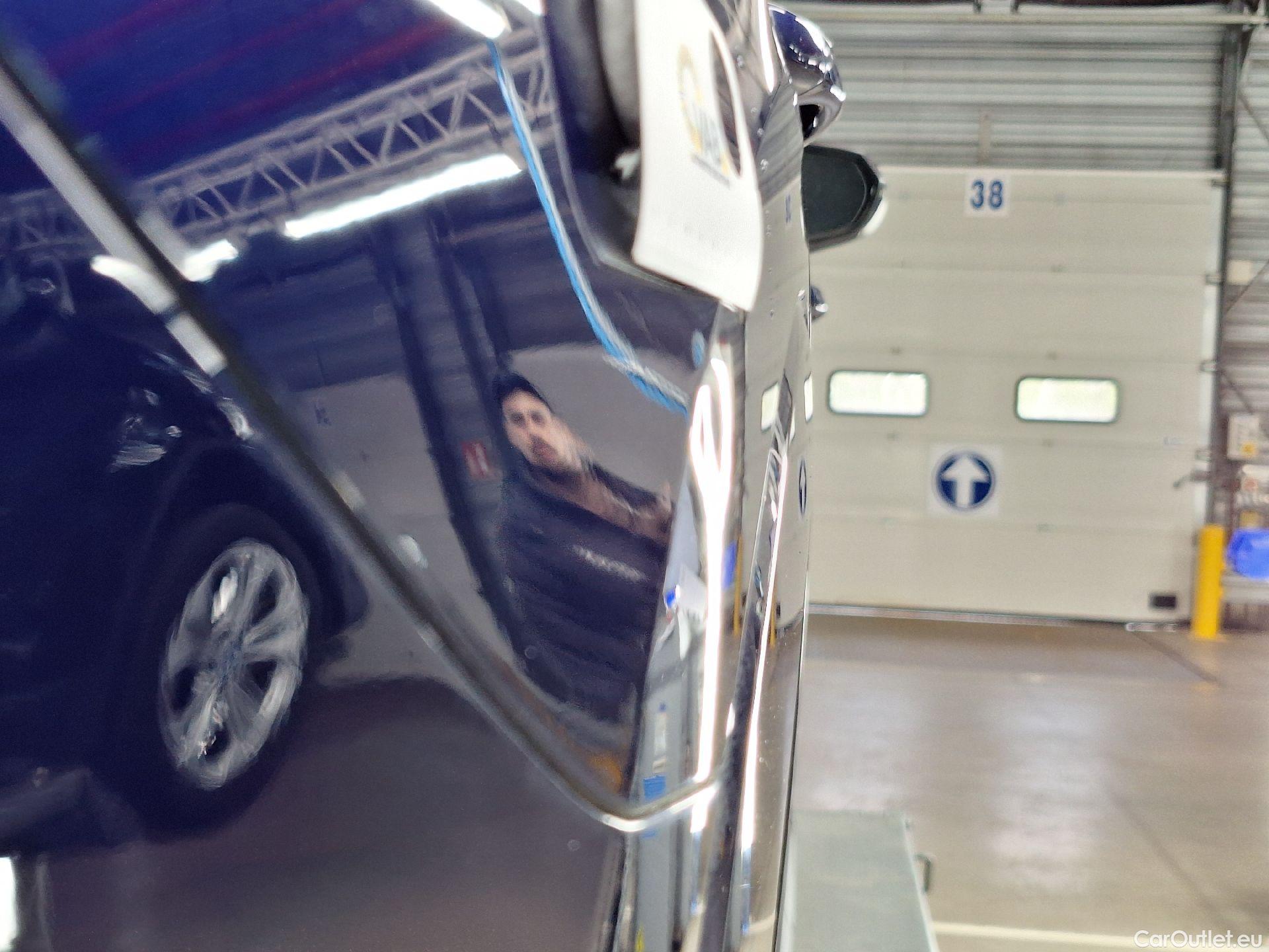  Audi  Q3 Audi,  SB '19 PHEV, Audi  Sportback 45 TFSI e S tronic S Line 5d #19