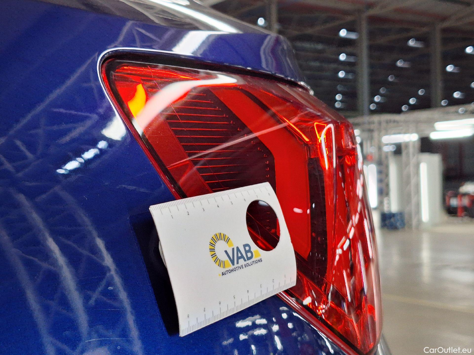  Audi  Q3 Audi,  SB '19 PHEV, Audi  Sportback 45 TFSI e S tronic S Line 5d #14