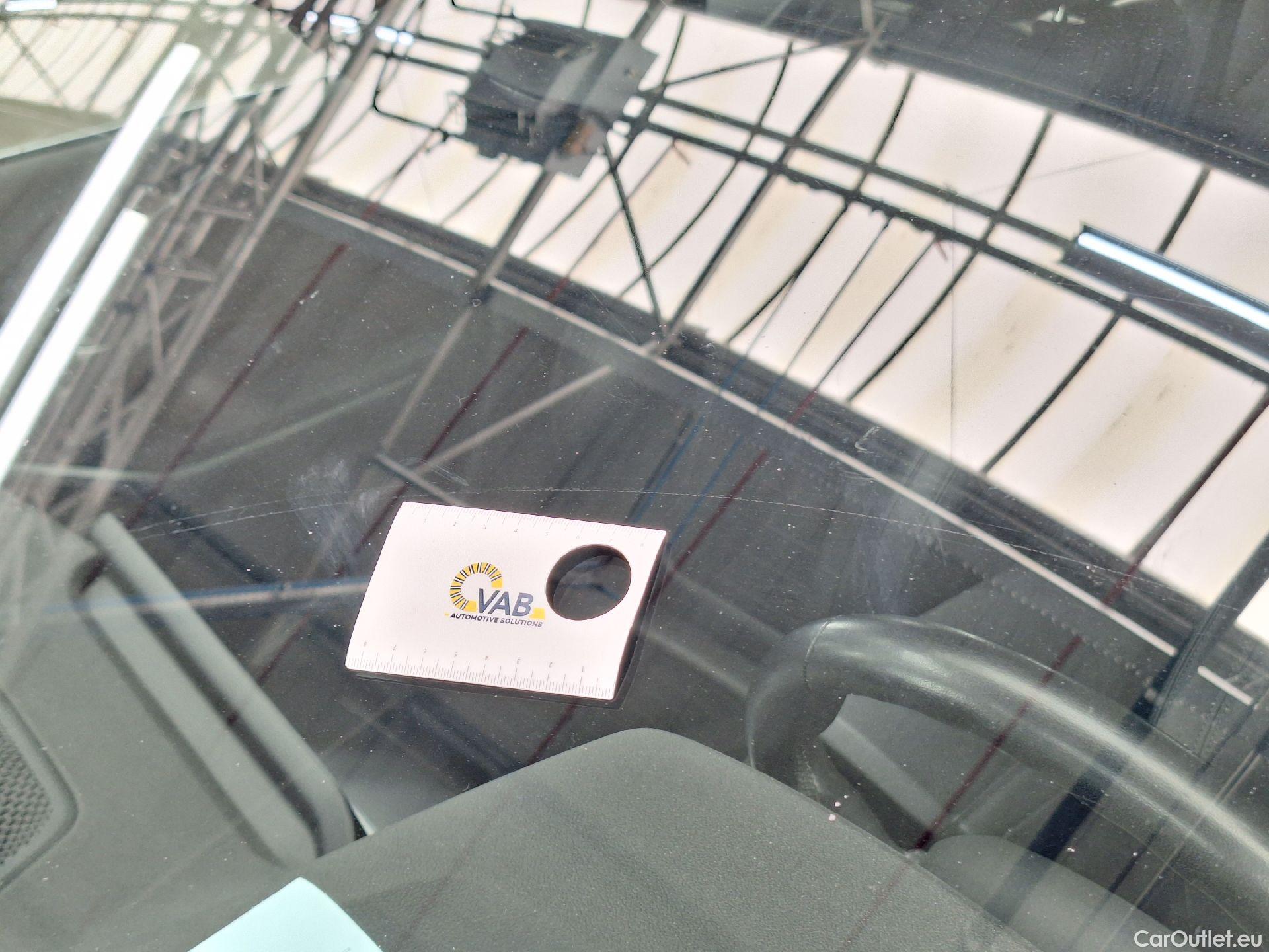  Bmw  Serie 3 BMW, 3-serie Touring '18, BMW 3 Reeks Touring 318dA (100 kW) 5d #6