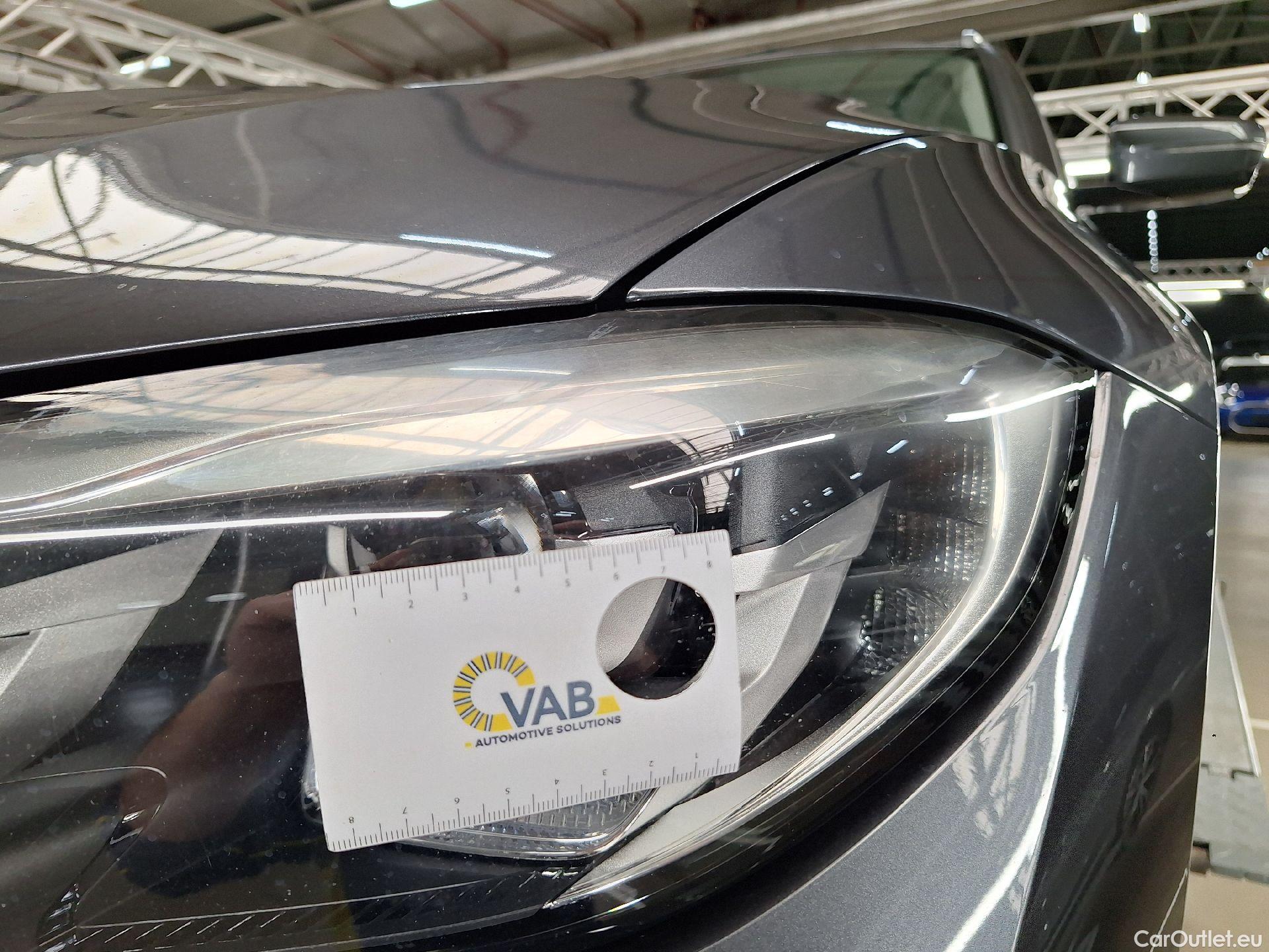  Bmw  Serie 3 BMW, 3-serie Touring '18, BMW 3 Reeks Touring 318dA (100 kW) 5d #34