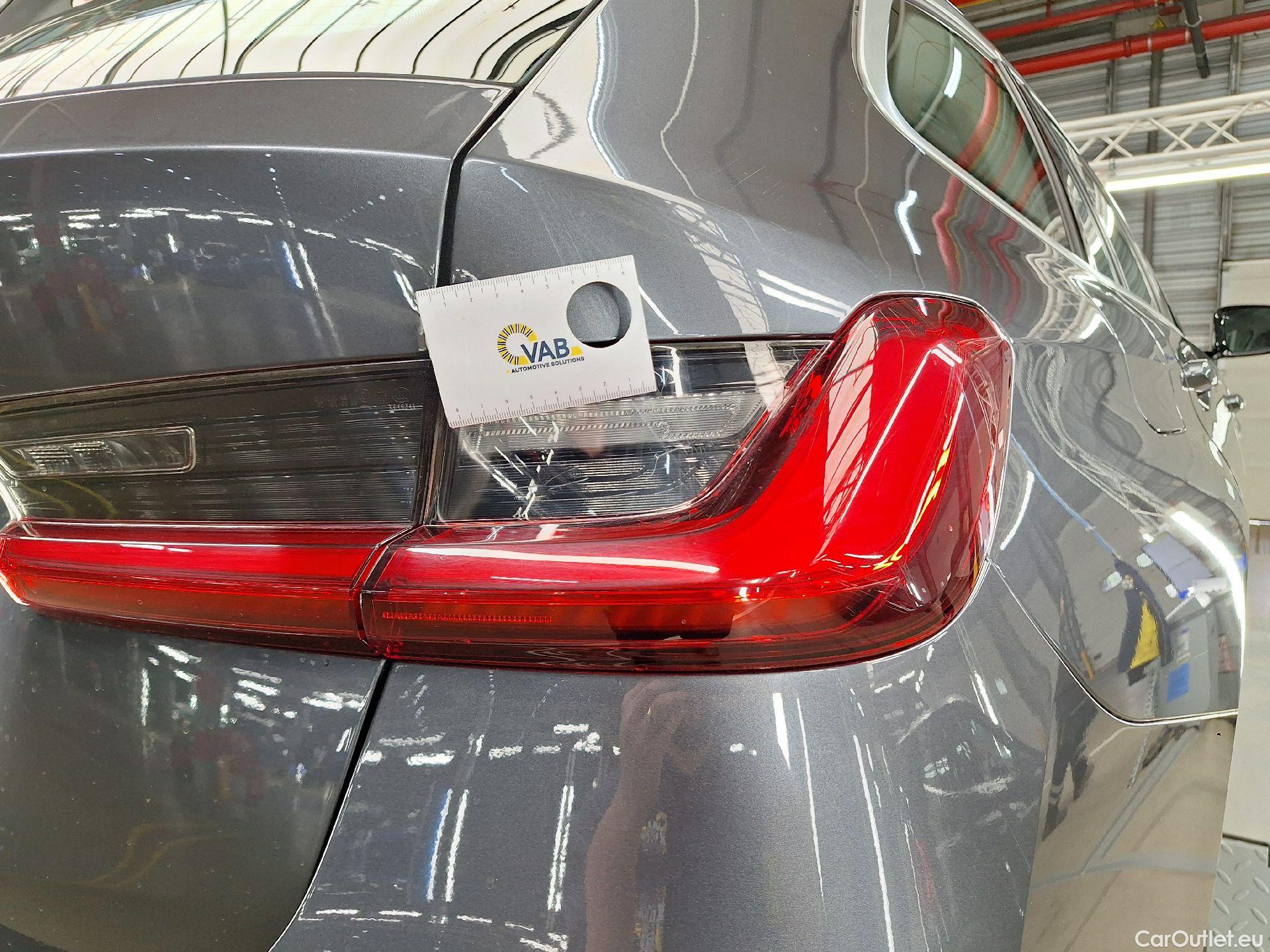  Bmw  Serie 3 BMW, 3-serie Touring '18, BMW 3 Reeks Touring 318dA (100 kW) 5d #16