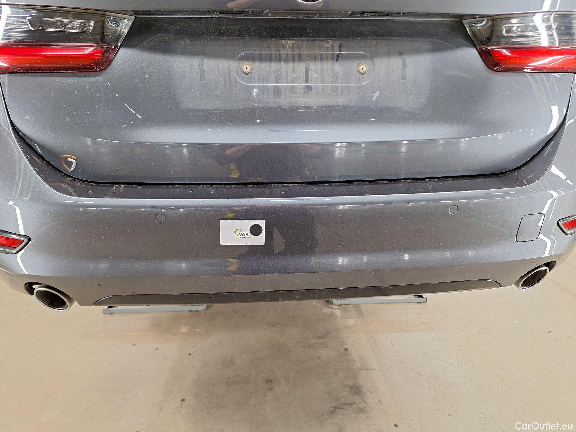  Bmw  Serie 3 BMW, 3-serie Touring '18, BMW 3 Reeks Touring 318dA (100 kW) 5d #14