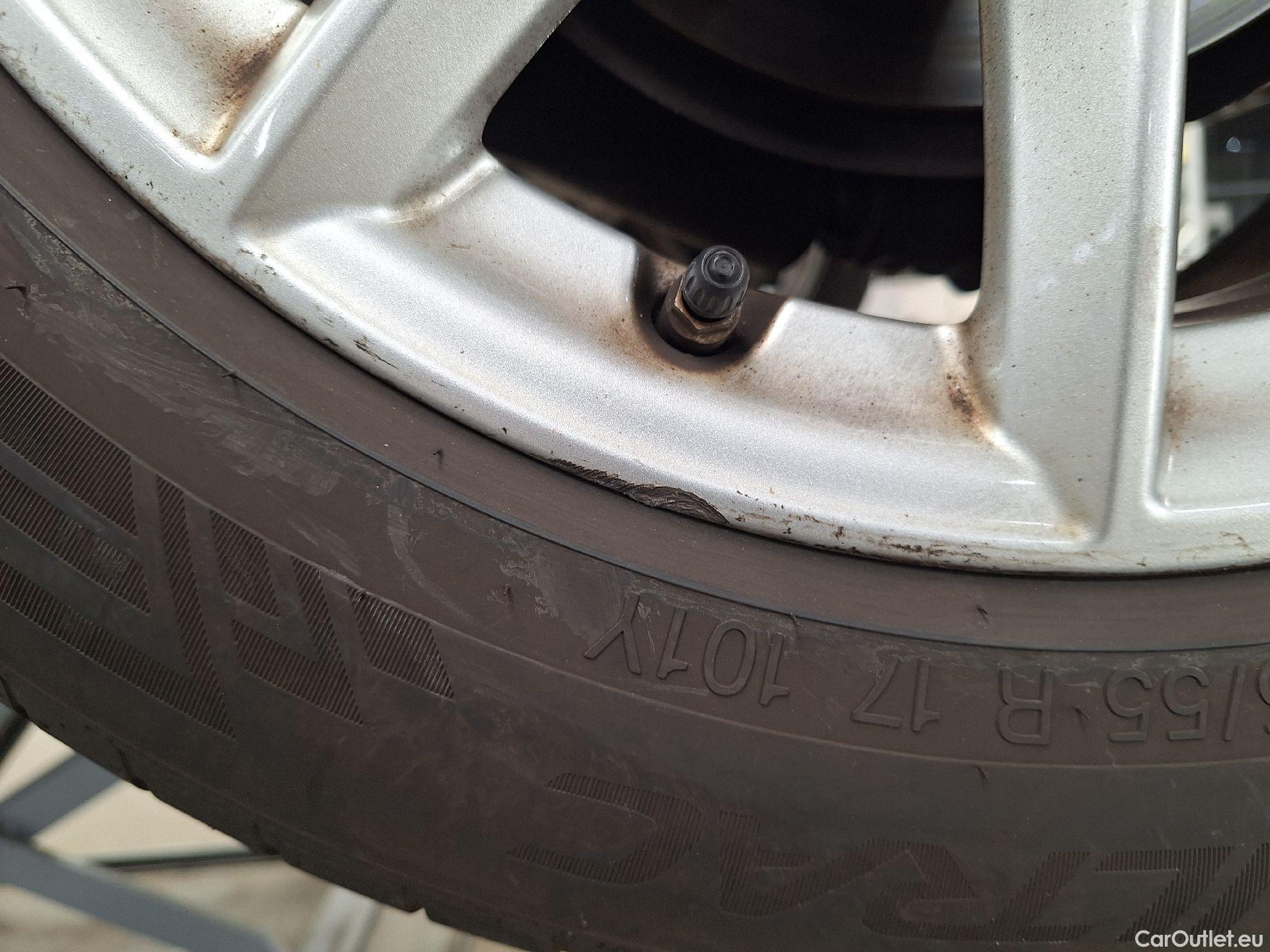  Bmw  X1 BMW,  FL'19, BMW  sDrive16dA (85 kW) 5d #18