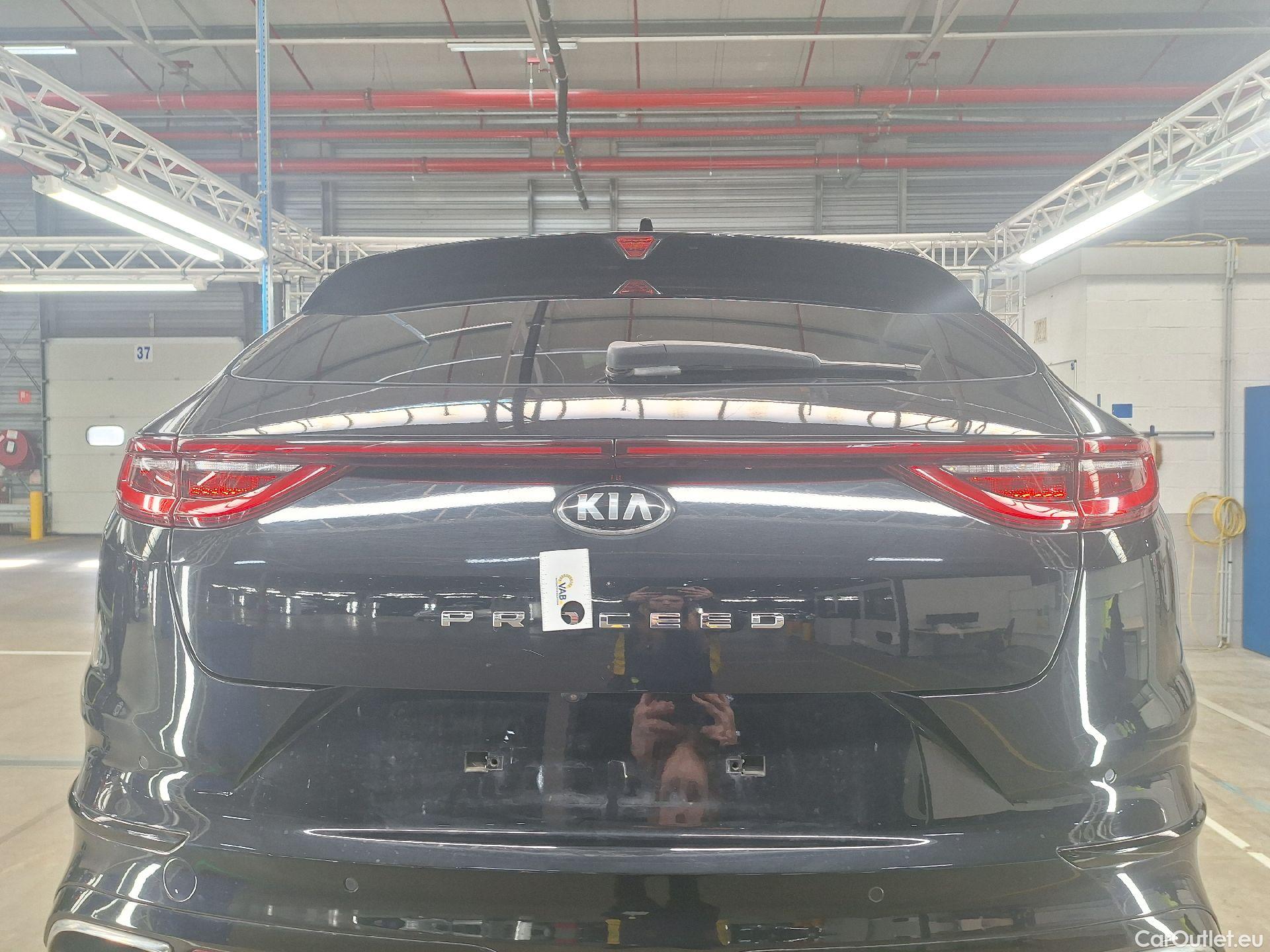  KIA  Cee'd Kia, ProCeed '18, KIA Proceed GT 1.6 T-GDI 204 DCT ISG 5d #46