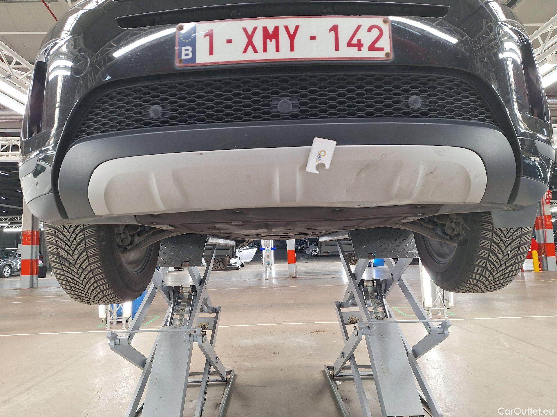  Land Rover  Range Rover Evoque Land Rover, RR.Evoque '18, Land Rover  D150 FWD Man 5d #40