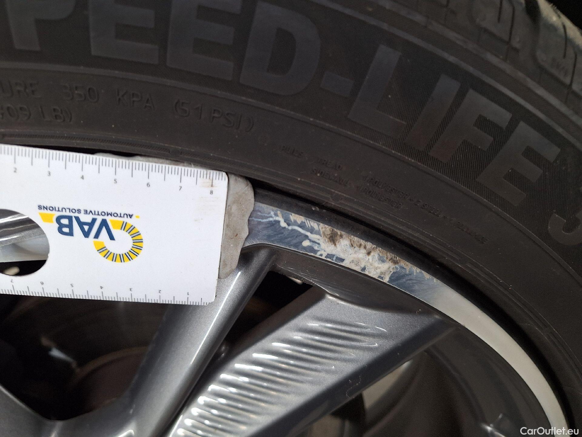  DS  DS7 DS,  CB '17, DS 7 Crossback 1.5 BlueHDi 130 Automatic Grand Chi #40