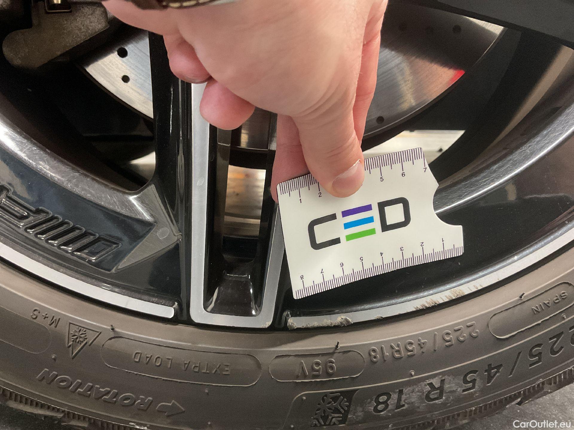  Mercedes  A-Klasse Mercedes, A-Class '18 PHEV, Mercedes-Benz  A 250 e 5d #10