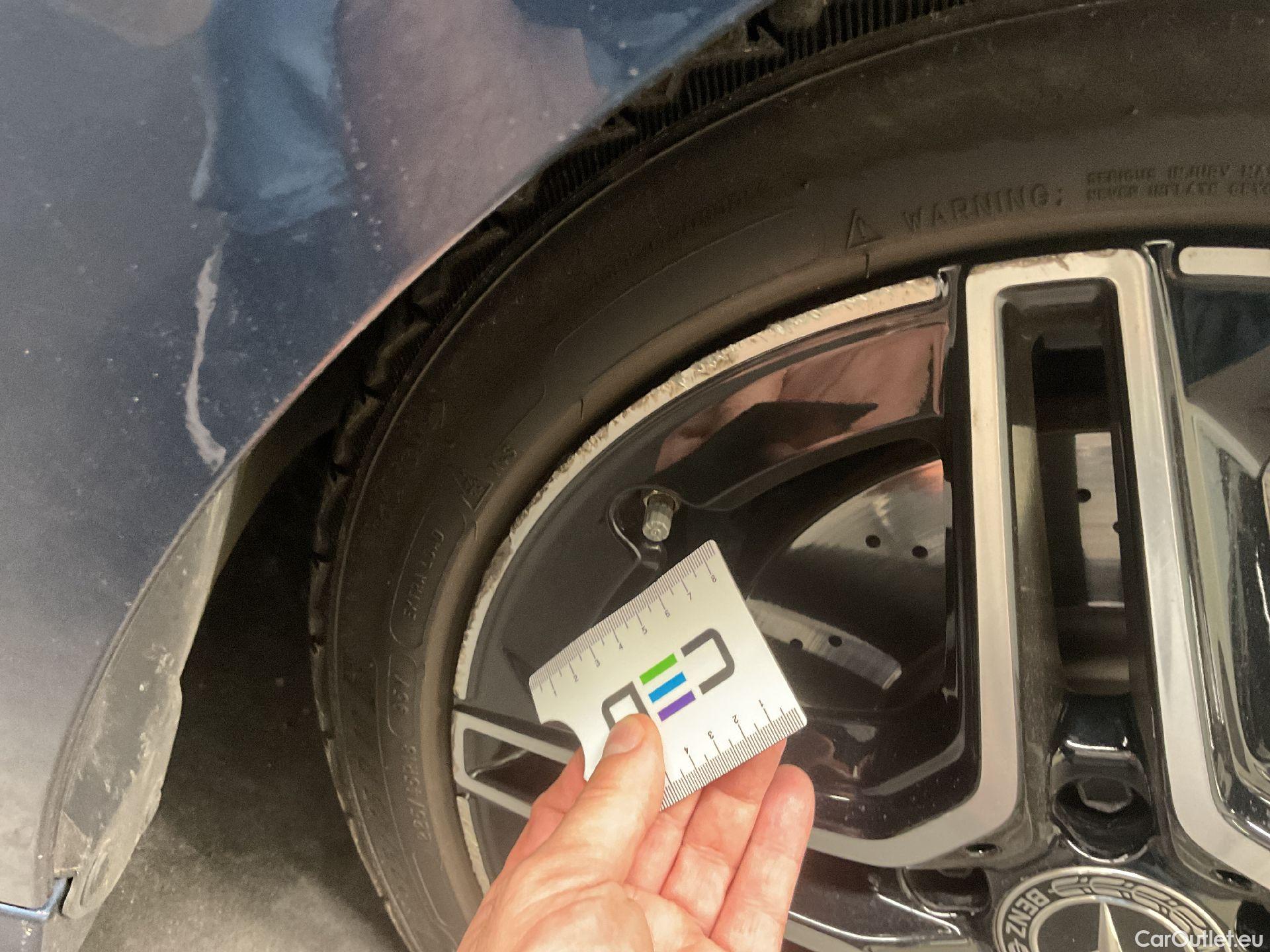  Mercedes  A-Klasse Mercedes, A-Class '18 PHEV, Mercedes-Benz  A 250 e 5d #35