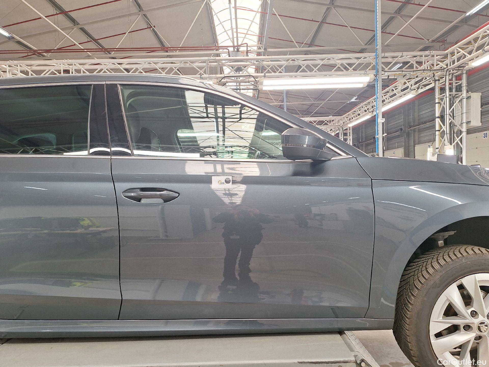  Skoda  Octavia Skoda,  Combi '20, Skoda  Combi 2.0 CRTDI 85kW DSG7 Clever 5d #54