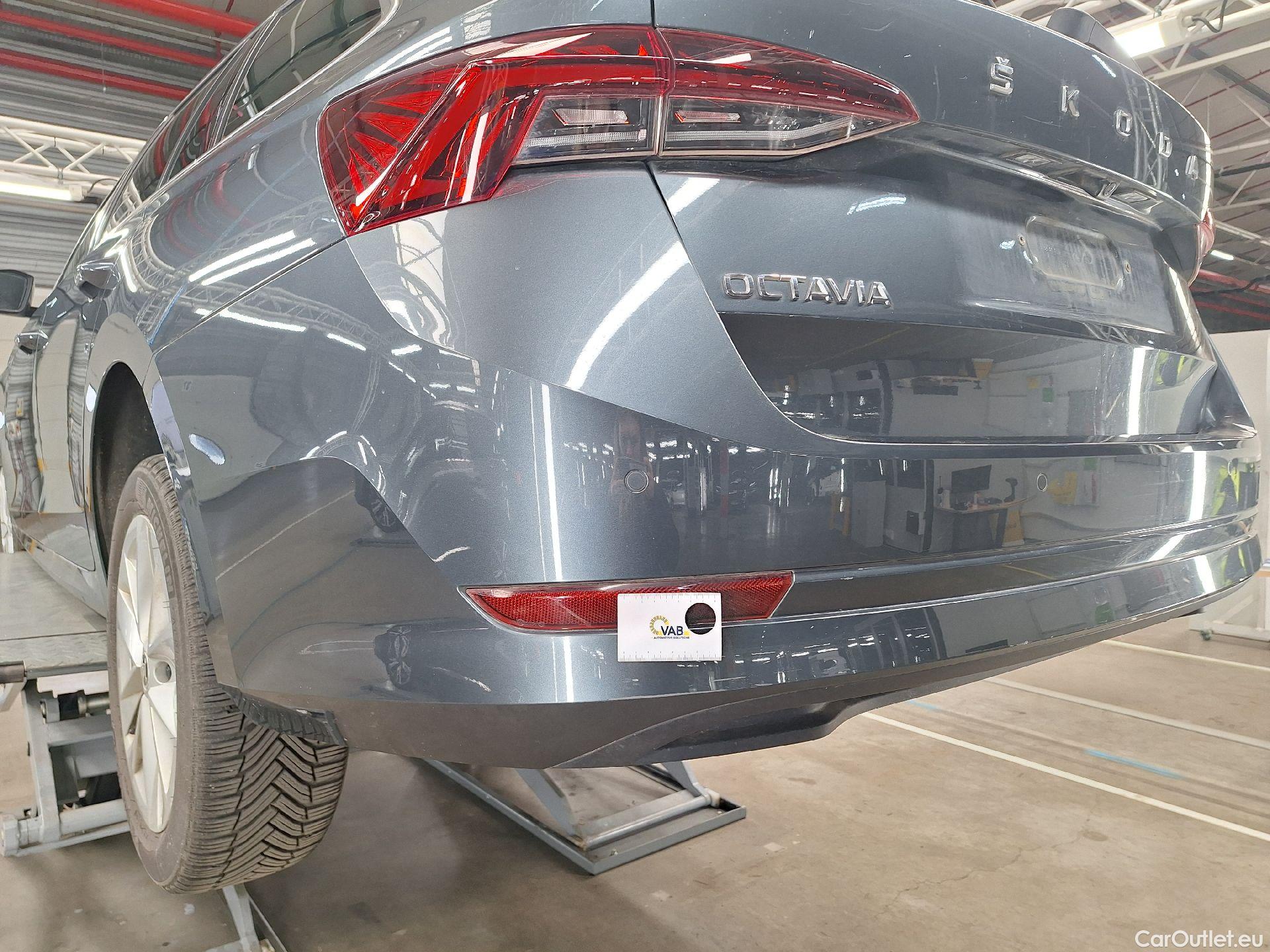  Skoda  Octavia Skoda,  Combi '20, Skoda  Combi 2.0 CRTDI 85kW DSG7 Clever 5d #34