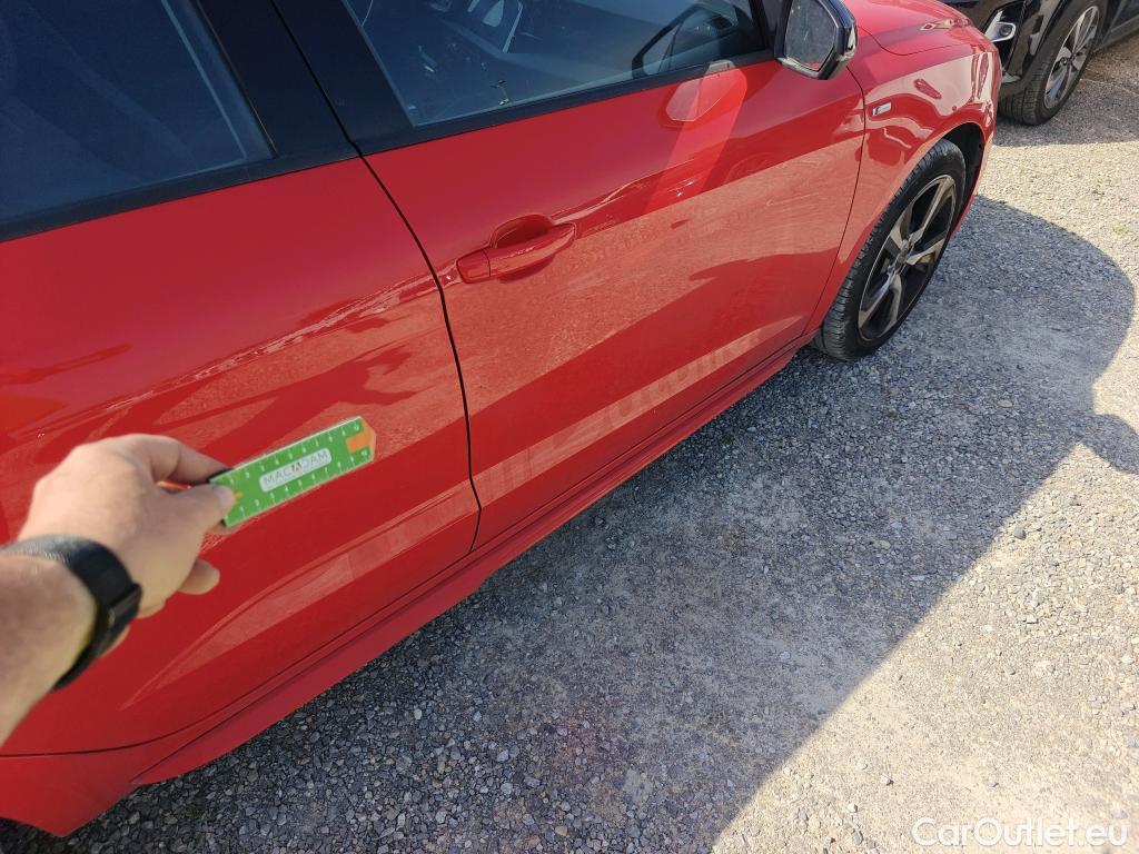  Audi  A1 Sportback AUDI A1 / 2018 / 5P / berlina con portón Sportback Adrenalin 25 TFSI 70kW (95CV)(SP)(SL) #9