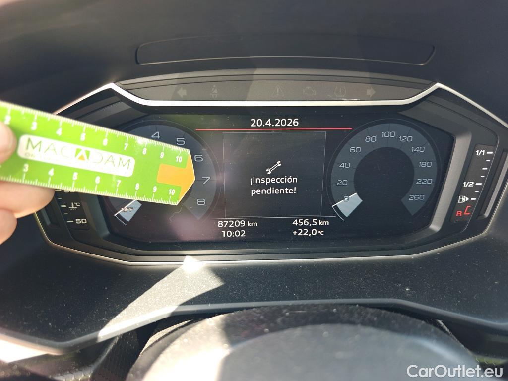  Audi  A1 Sportback AUDI A1 / 2018 / 5P / berlina con portón Sportback Adrenalin 25 TFSI 70kW (95CV)(SP)(SL) #23