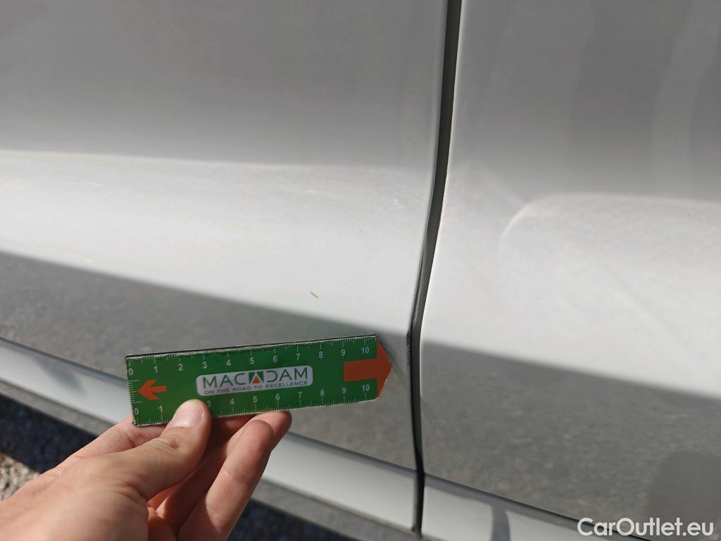  Audi  Q3 AUDI  5P 1G TODOTERRENO Sport ed 2.0 TDI 110kW (150CV) quat S tr #24