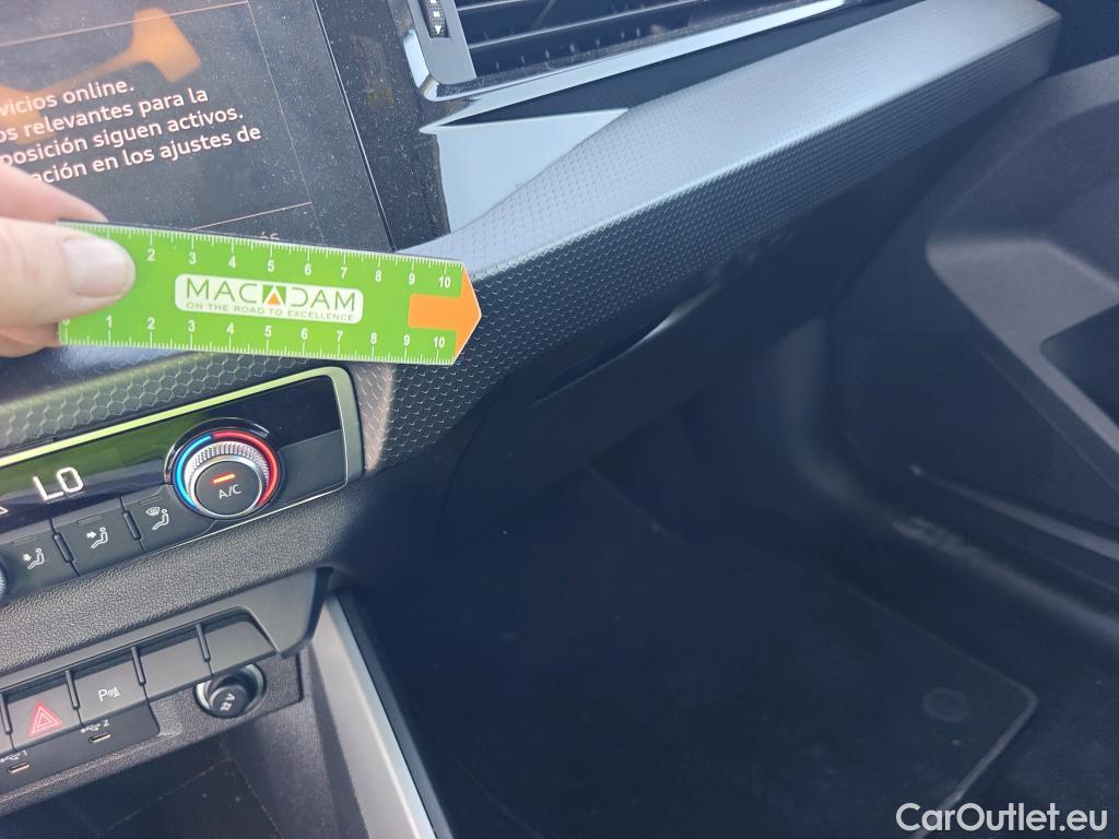  Audi  A1 Sportback AUDI A1 / 2018 / 5P / berlina con portón Sportback Adrenalin 25 TFSI 70kW (95CV)(SP)(SL) #14