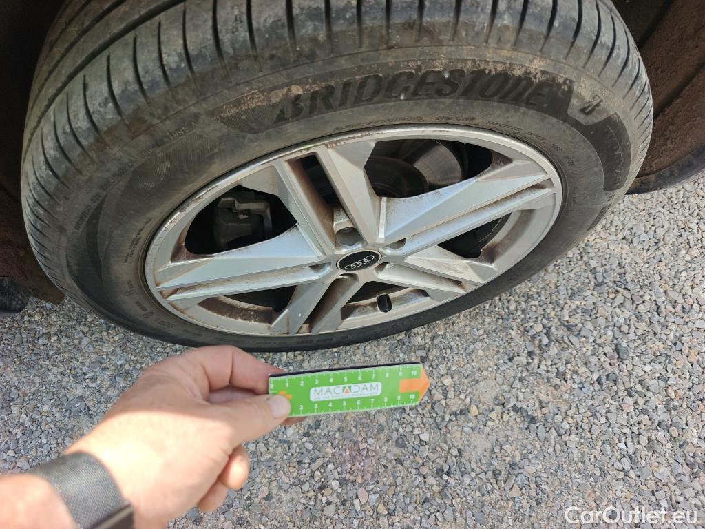  Audi  Q5 AUDI  SPORTBACK / 2020 / 5P / todoterreno S line 40 TDI 150kW quattro-ultra #8