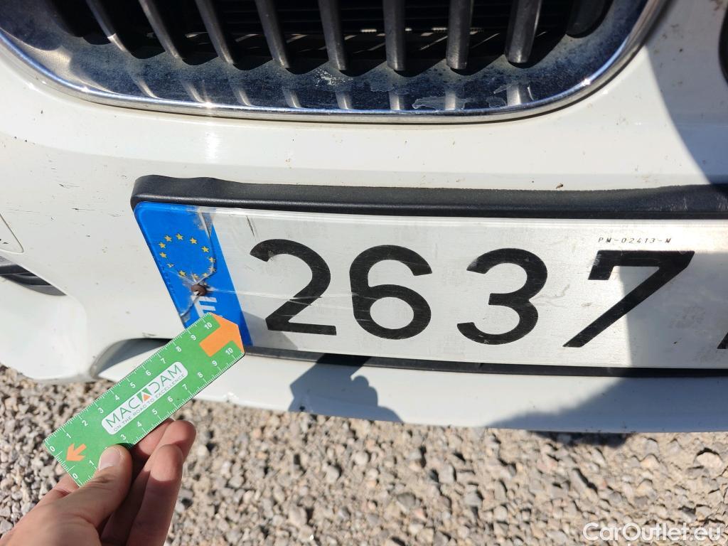  Bmw  Serie 1 BMW  / 2015 / 5P / berlina con portón 116d #50