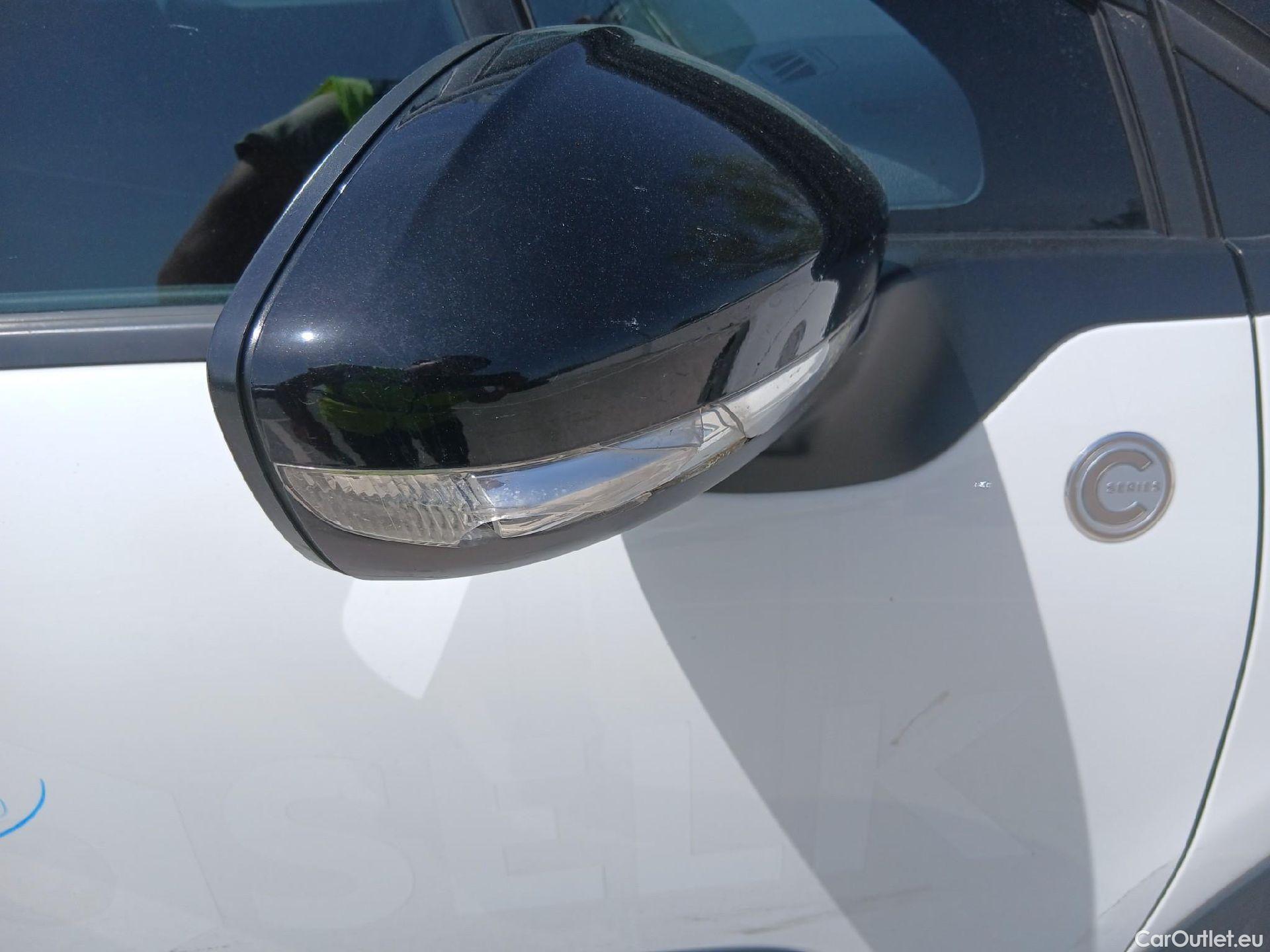  Citroen  C3 CITROEN  / 2020 / 5P / berlina con portón BlueHDi 75KW (100CV) S&S FEEL #46