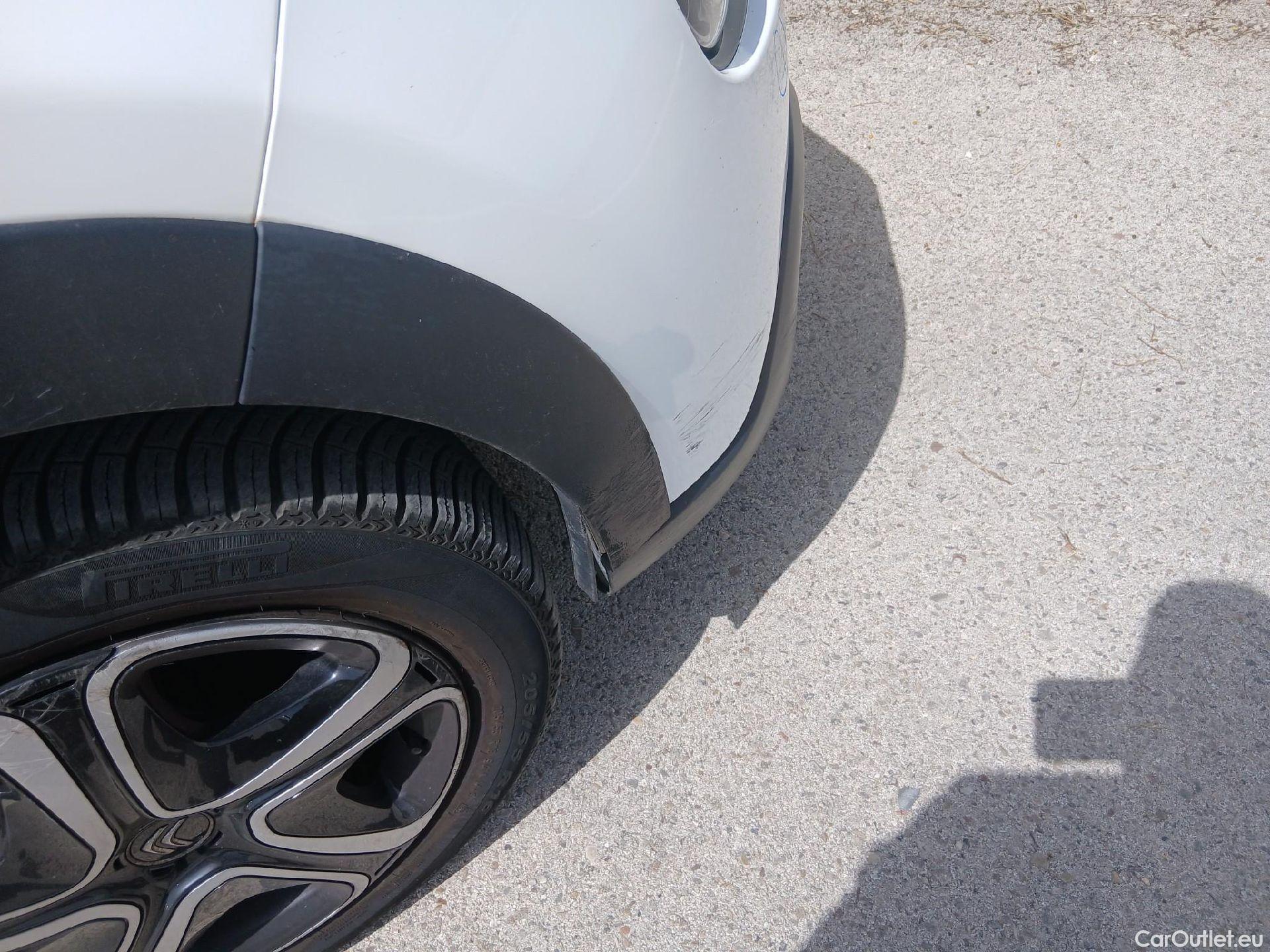  Citroen  C3 CITROEN  / 2020 / 5P / berlina con portón BlueHDi 75KW (100CV) S&S FEEL #50