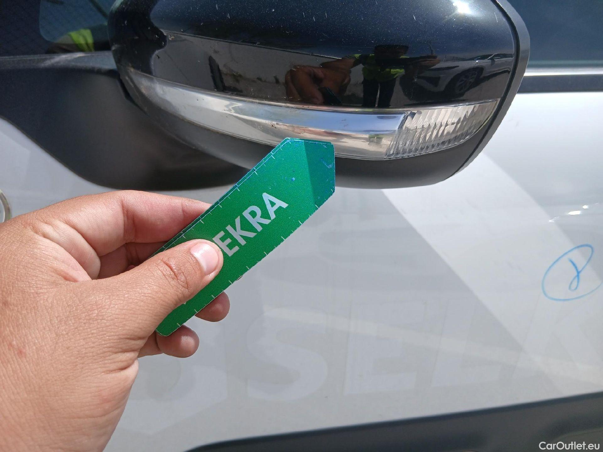  Citroen  C3 CITROEN  / 2020 / 5P / berlina con portón BlueHDi 75KW (100CV) S&S FEEL #19