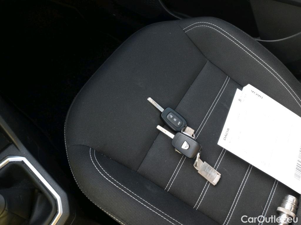  Dacia  Sandero DACIA  / 2020 / 5P / berlina con portón Comfort 74kW (100CV) ECO-G #8