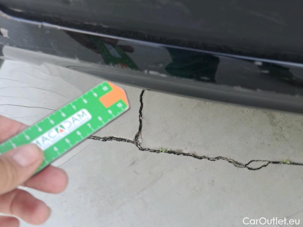  Bmw  X1 BMW  / 2019 / 5P / todoterreno sDrive18dA Corporate #38