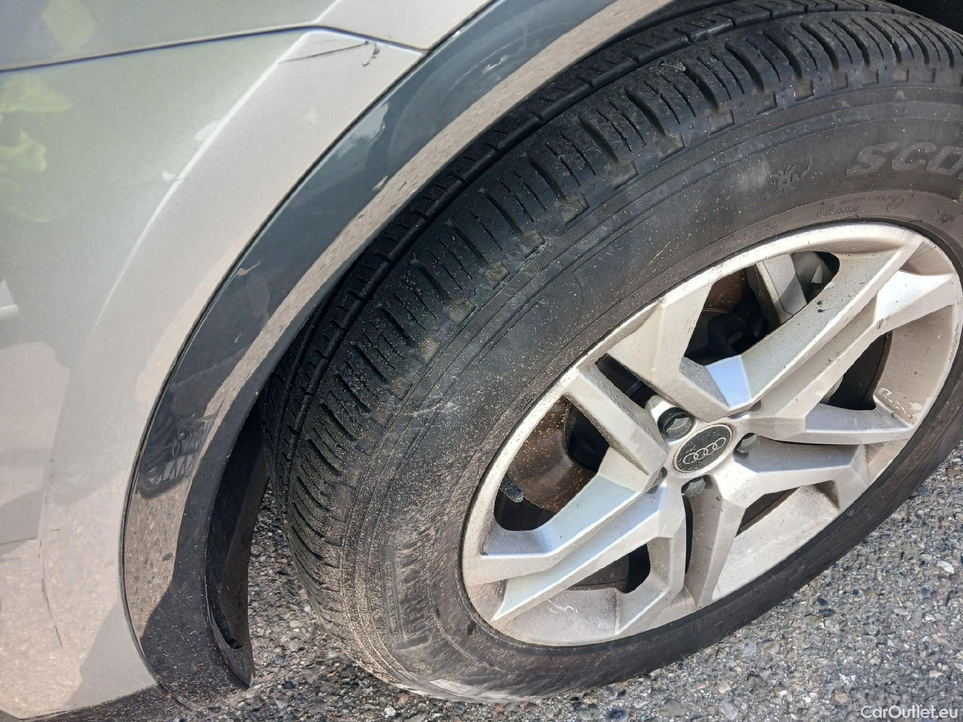  Audi  Q5  FYG 35 TDI advanced 2.0 TDI 165CV AT7 E6d  #13