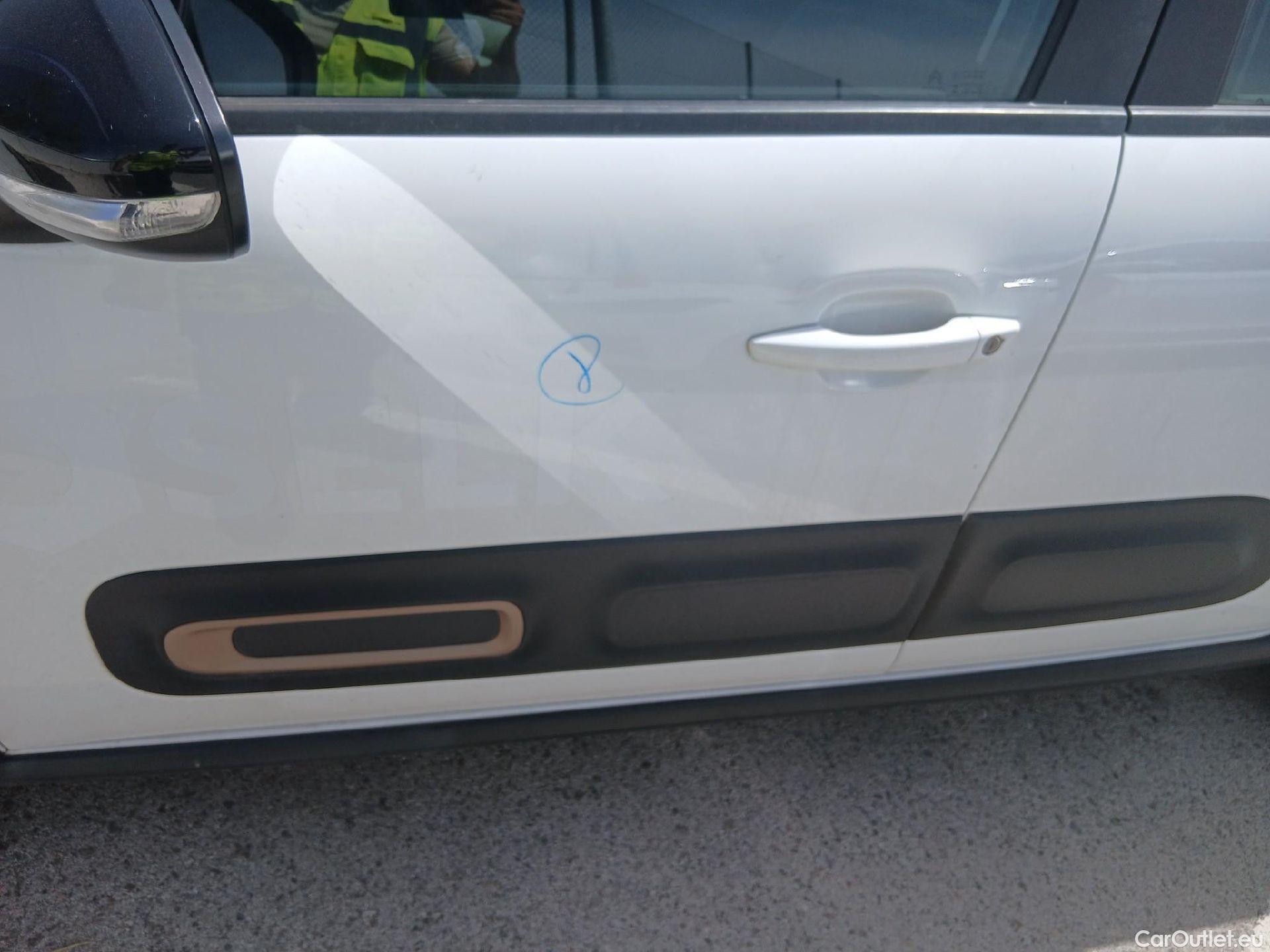  Citroen  C3 CITROEN  / 2020 / 5P / berlina con portón BlueHDi 75KW (100CV) S&S FEEL #22