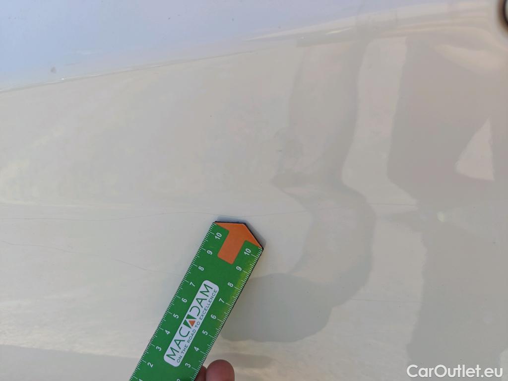  Bmw  Serie 1 BMW  / 2015 / 5P / berlina con portón 116d #10