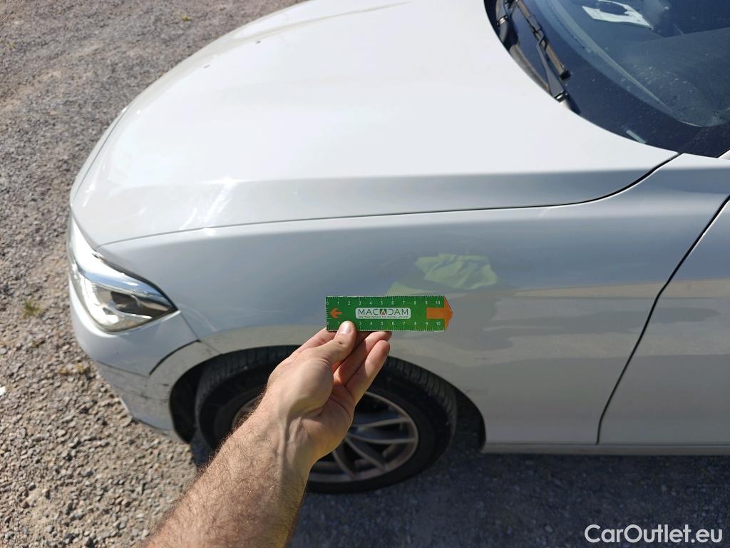  Bmw  Serie 1 BMW  / 2015 / 5P / berlina con portón 116d #16