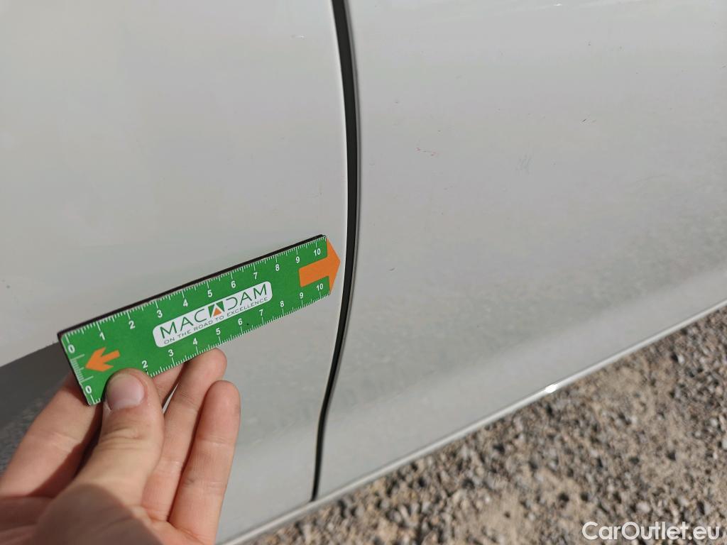  Bmw  Serie 1 BMW  / 2015 / 5P / berlina con portón 116d #62