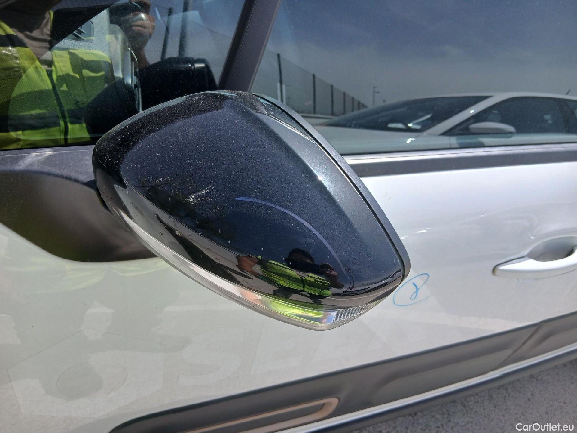  Citroen  C3 CITROEN  / 2020 / 5P / berlina con portón BlueHDi 75KW (100CV) S&S FEEL #21