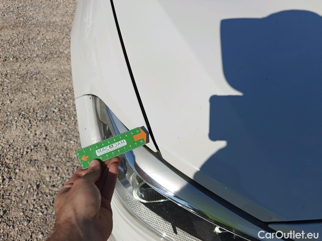  Bmw  Serie 1 BMW  / 2015 / 5P / berlina con portón 116d #52