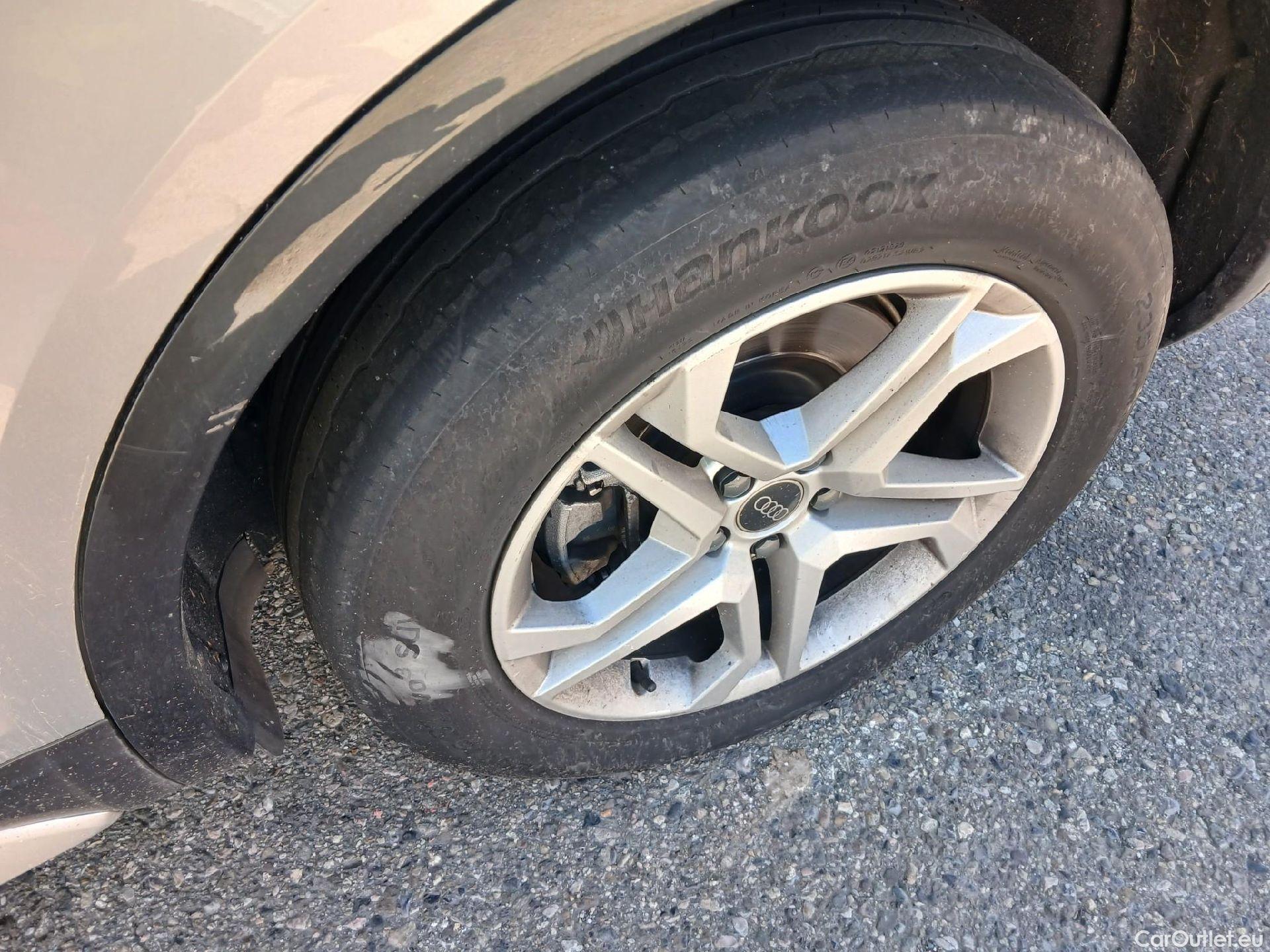  Audi  Q5  FYG 35 TDI advanced 2.0 TDI 165CV AT7 E6d  #37