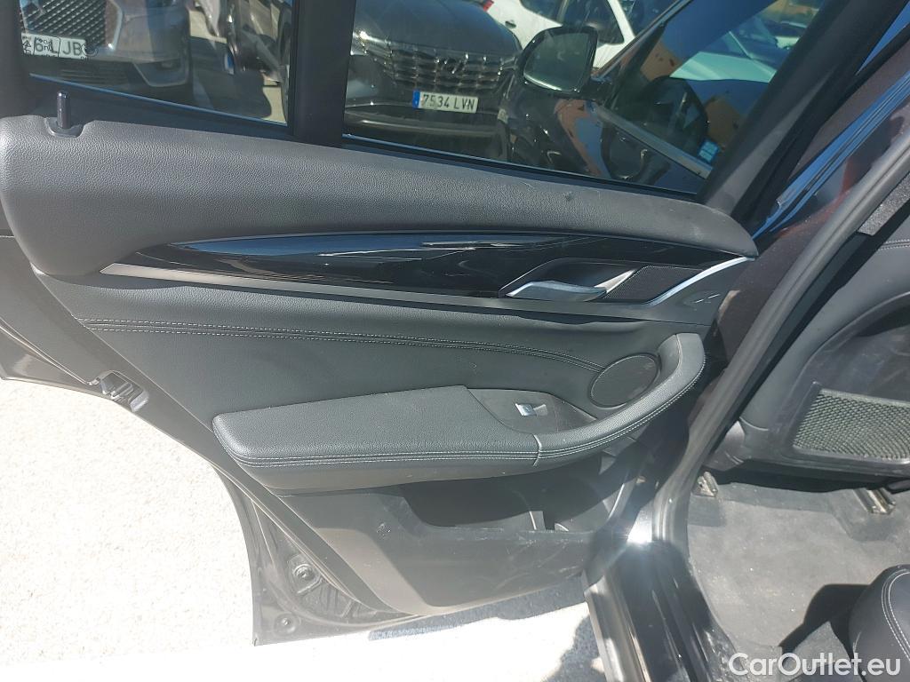  Bmw  X3 BMW  / 2017 / 5P / todoterreno xDrive30e #23
