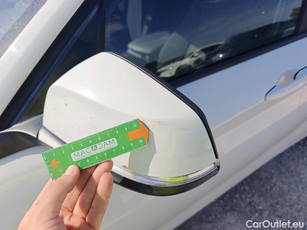  Bmw  Serie 1 BMW  / 2015 / 5P / berlina con portón 116d #59