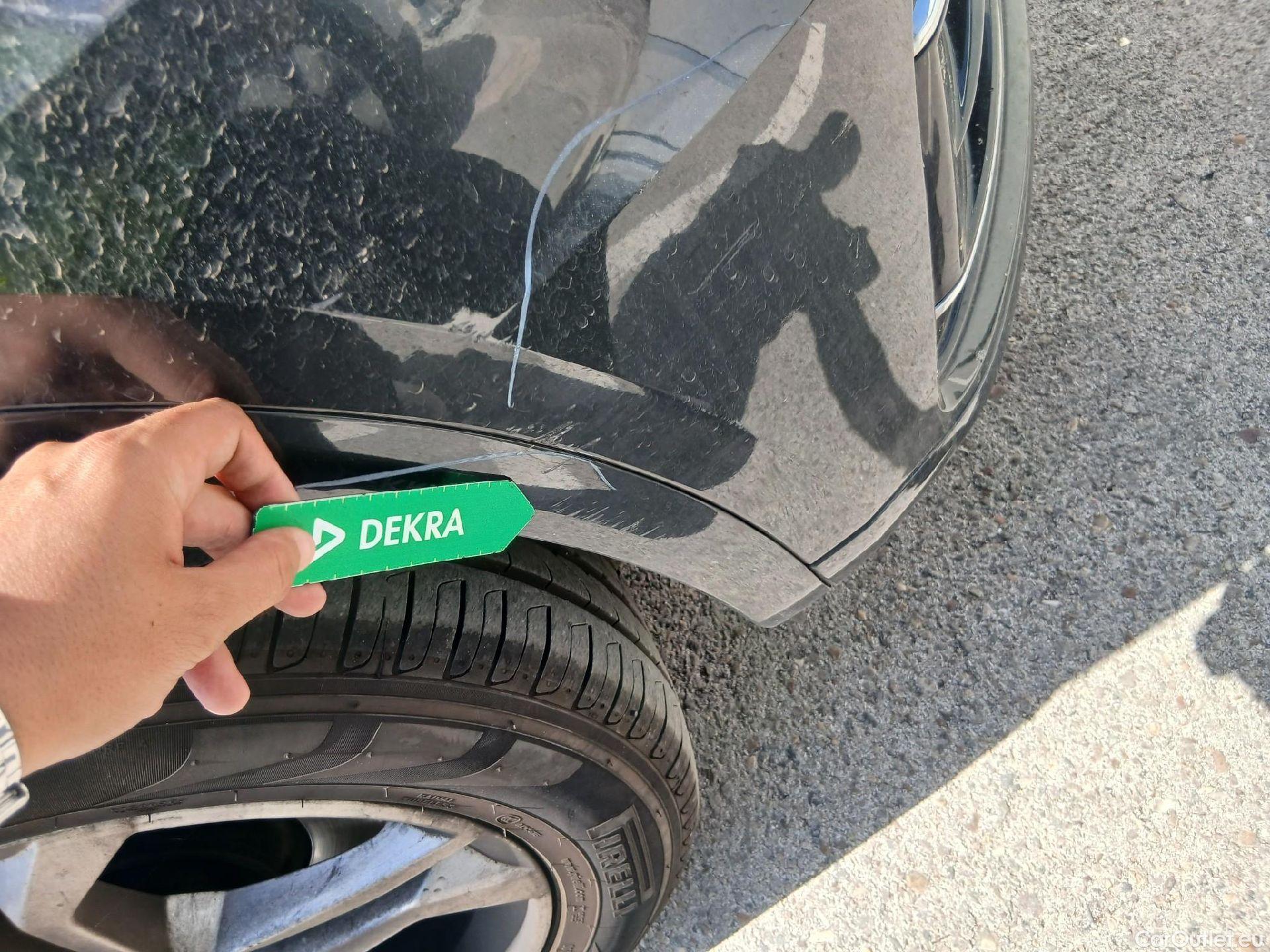  Audi  Q5 AUDI  / 2016 / 5P / todoterreno Design 35 TDI 120kW S tronic (AC) #25