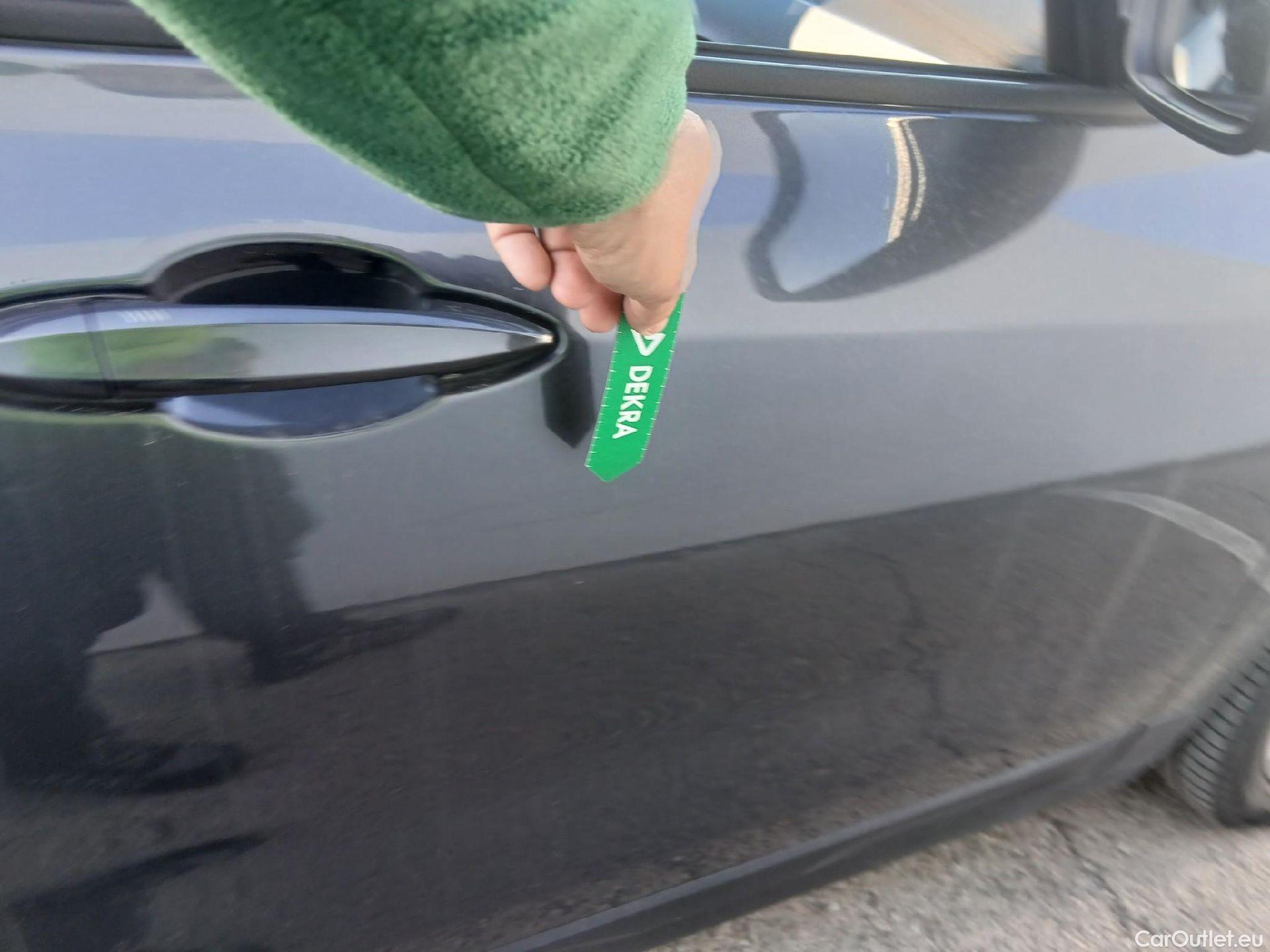  Bmw  X2 BMW  / 2017 / 5P / todoterreno sDrive18d (AC) #18