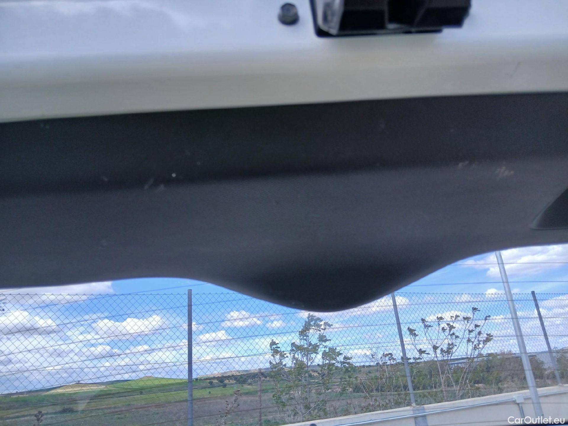  KIA  Picanto KIA  / 2020 / 5P / berlina con portón 1.0 DPi 49kW (67CV) Concept #35