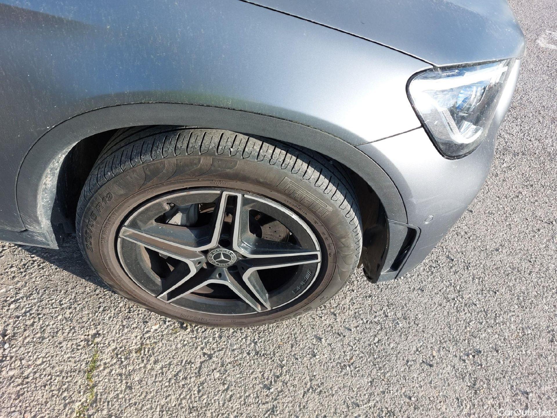  Mercedes  G-Klasee MERCEDES-BENZ GLC Coupé / 2019 / 5P / coupé GLC 300 d 4MATIC #4