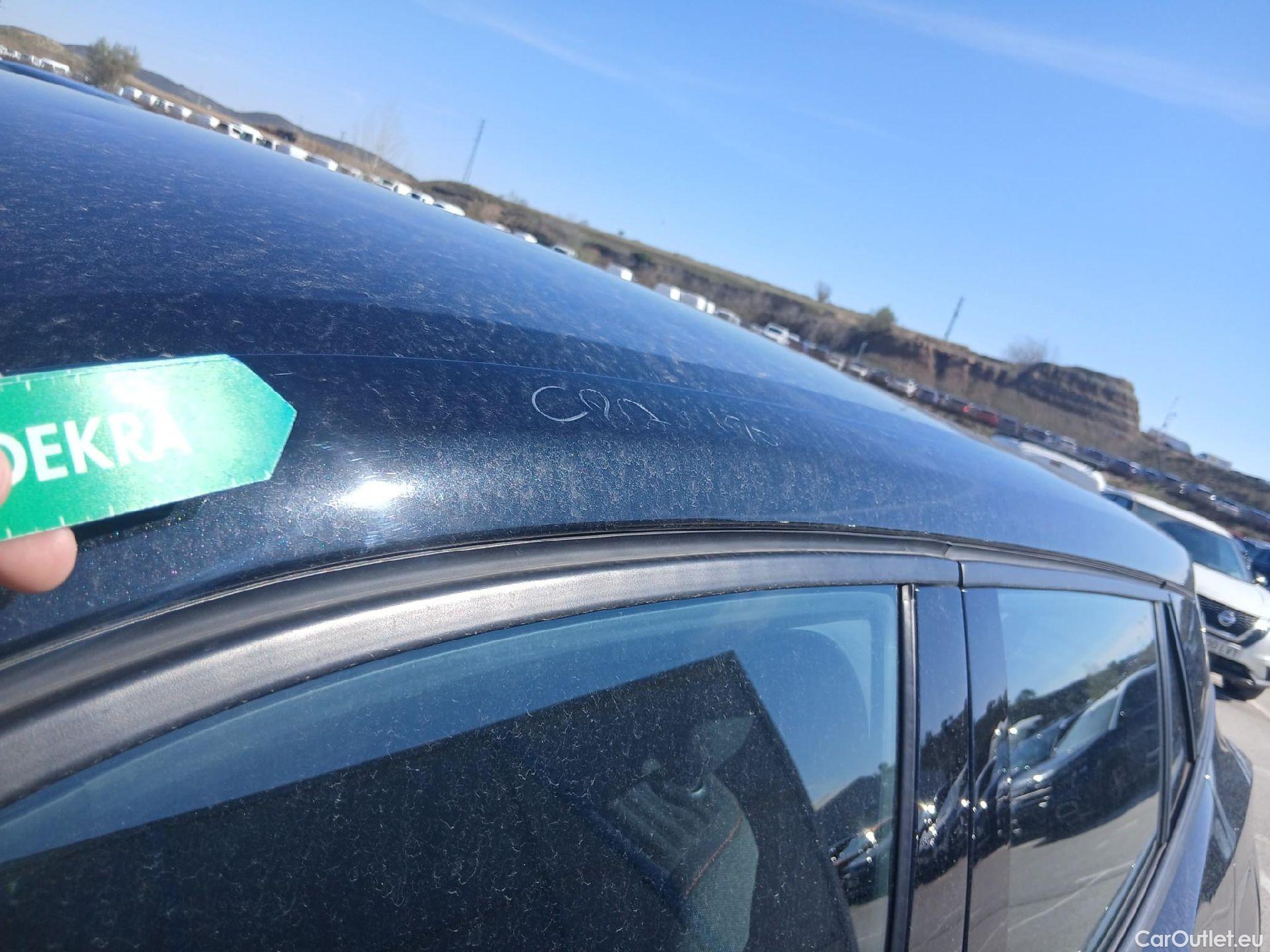  Peugeot  2008 PEUGEOT  / 2019 / 5P / todoterreno Active BlueHDI 81kW (110CV) #14