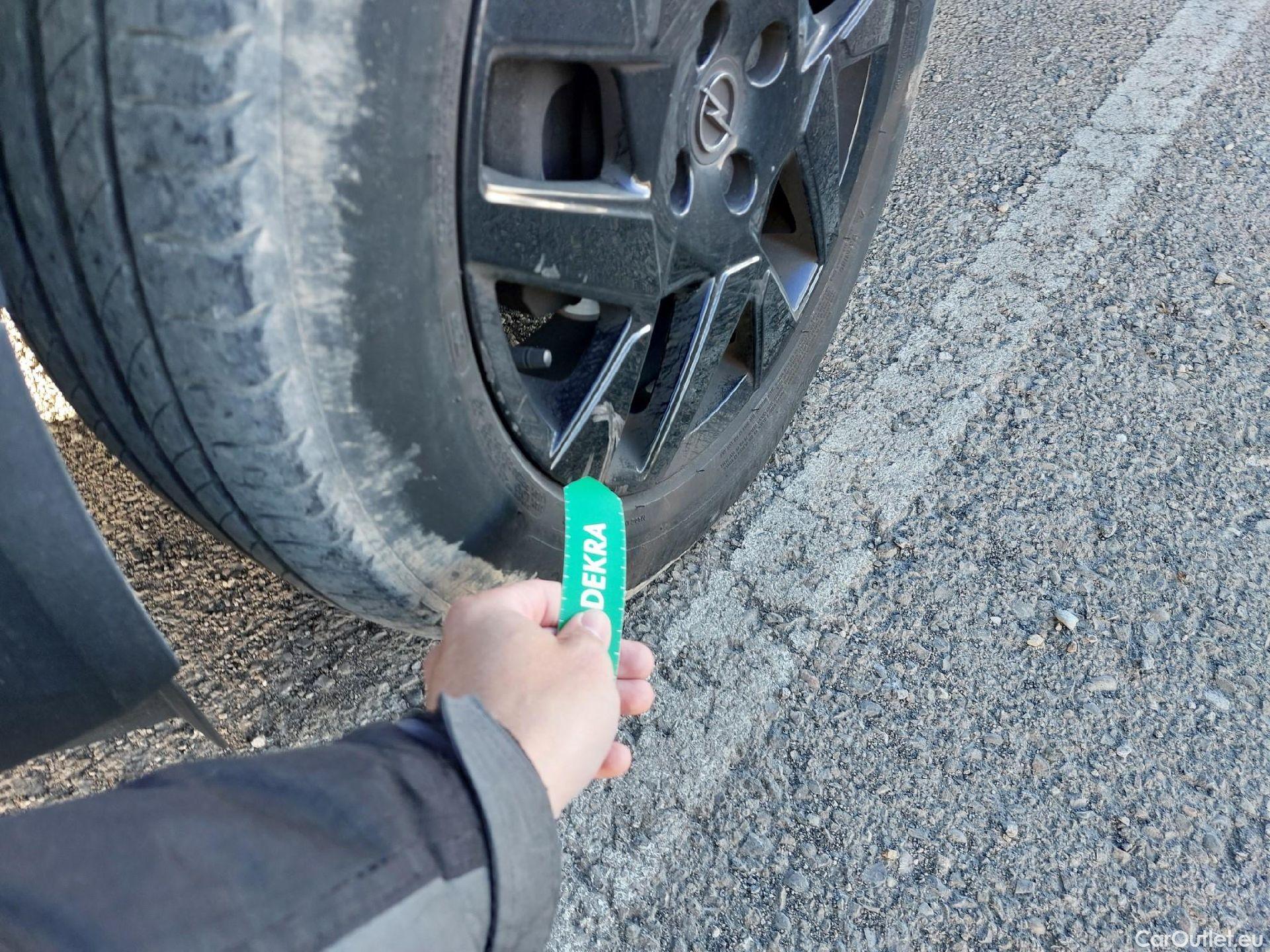  Opel  Mokka OPEL  / 2020 / 5P / todoterreno 1.5 D GS Line (AC) #5