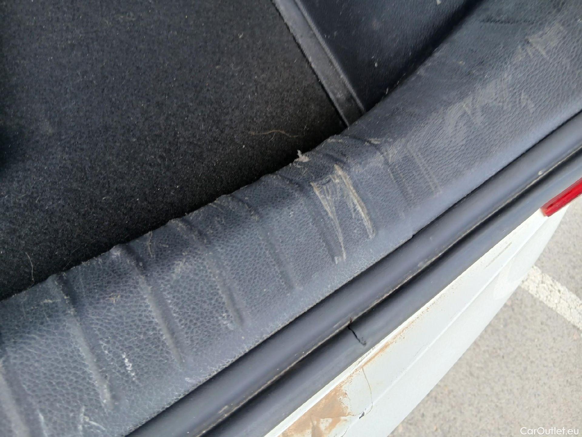  KIA  Picanto KIA  / 2020 / 5P / berlina con portón 1.0 DPi 49kW (67CV) Concept #30