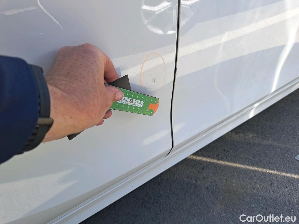  Opel  Corsa OPEL  1.2T XHL 74kW (100CV) Elegance #17