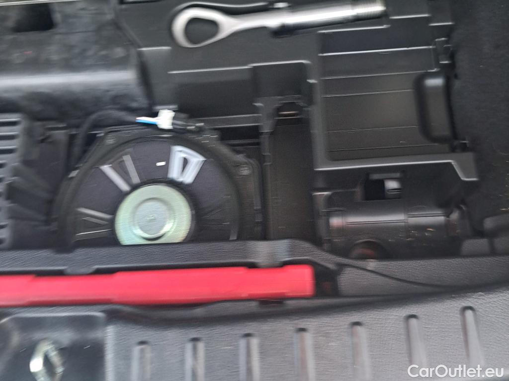  Mercedes  GLA MERCEDES-BENZ  / 2020 / 5P / todoterreno  250 e #1