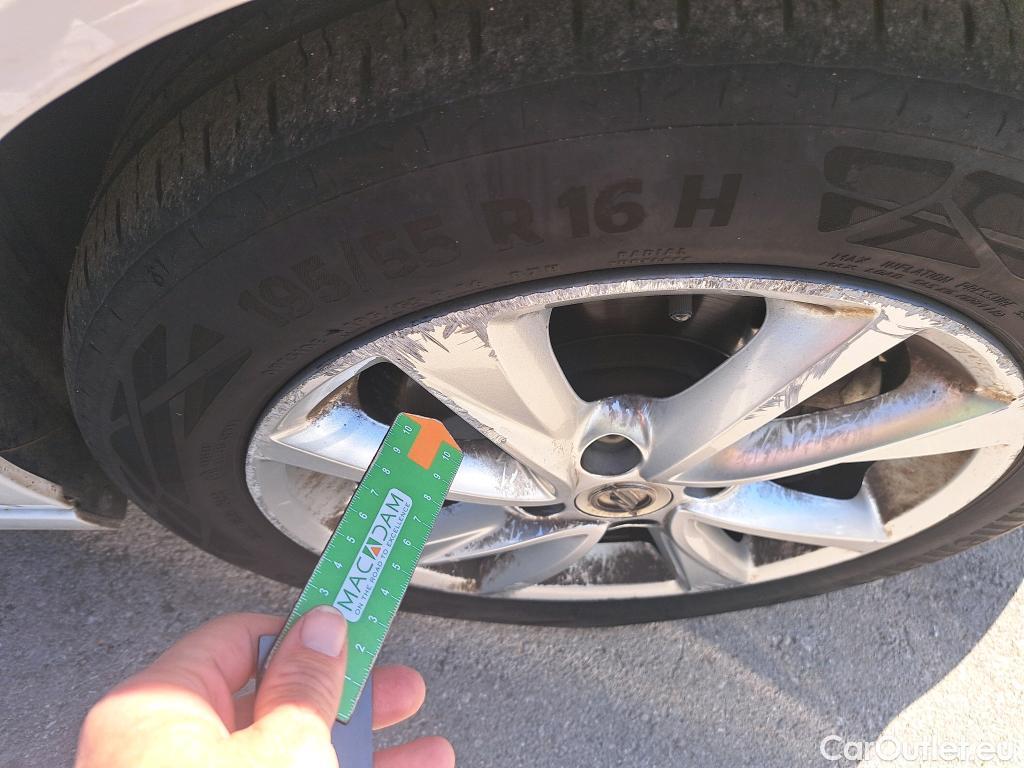  Opel  Corsa OPEL  1.2T XHL 74kW (100CV) Elegance #27